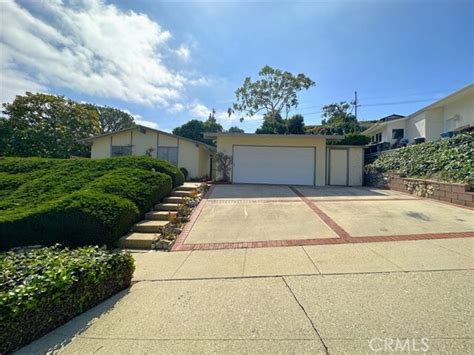 rollingwood dr|36 Rollingwood Dr, Rolling Hills Estates, CA 90274.